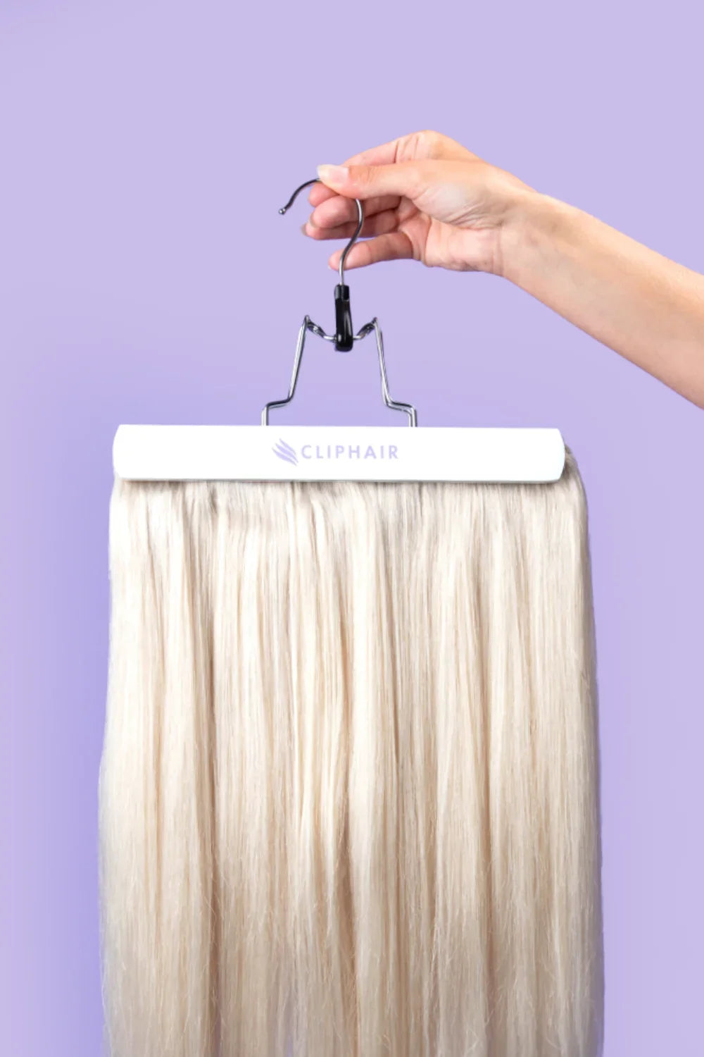 Hair Extension Hanger with hair extension